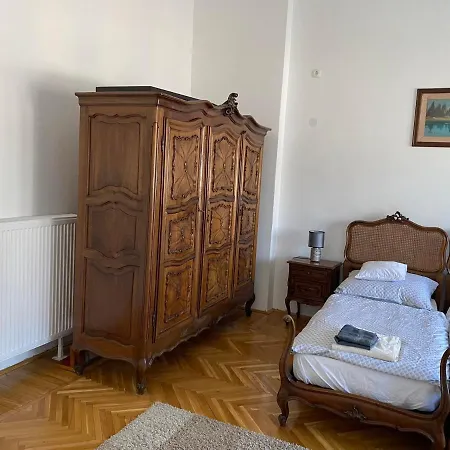 Apartment Bartok Szallo